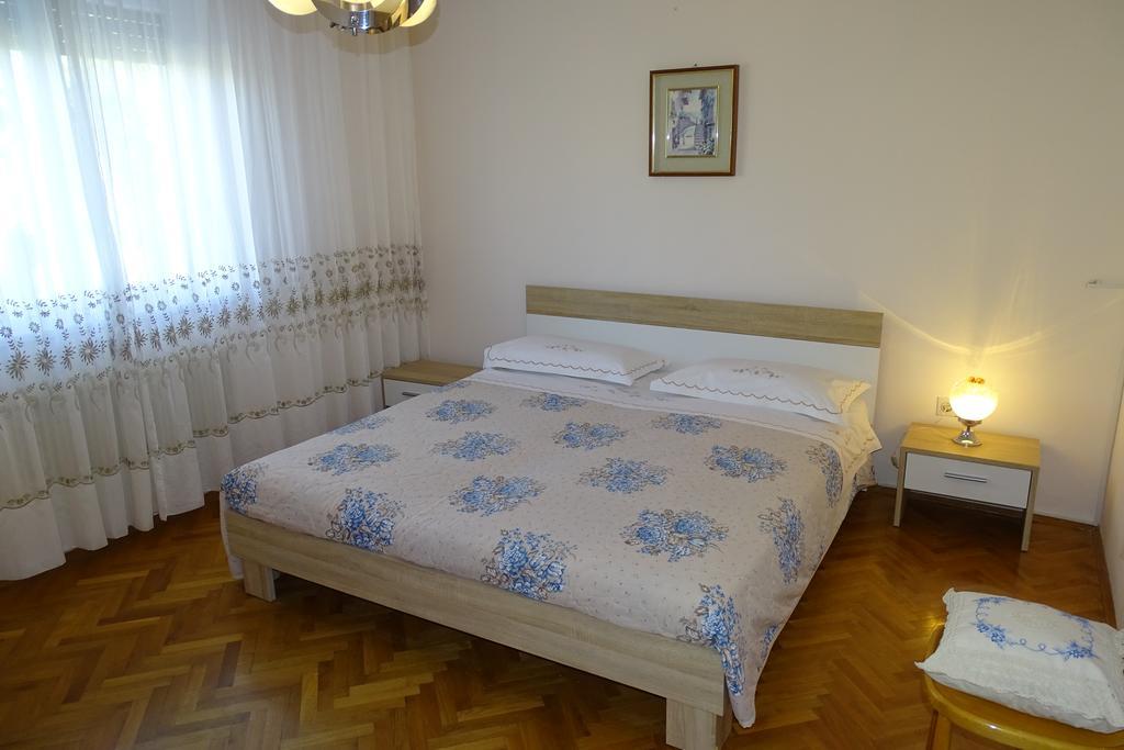 Apartment Parenzana Bibali 65 A 52460-Buje Exterior photo
